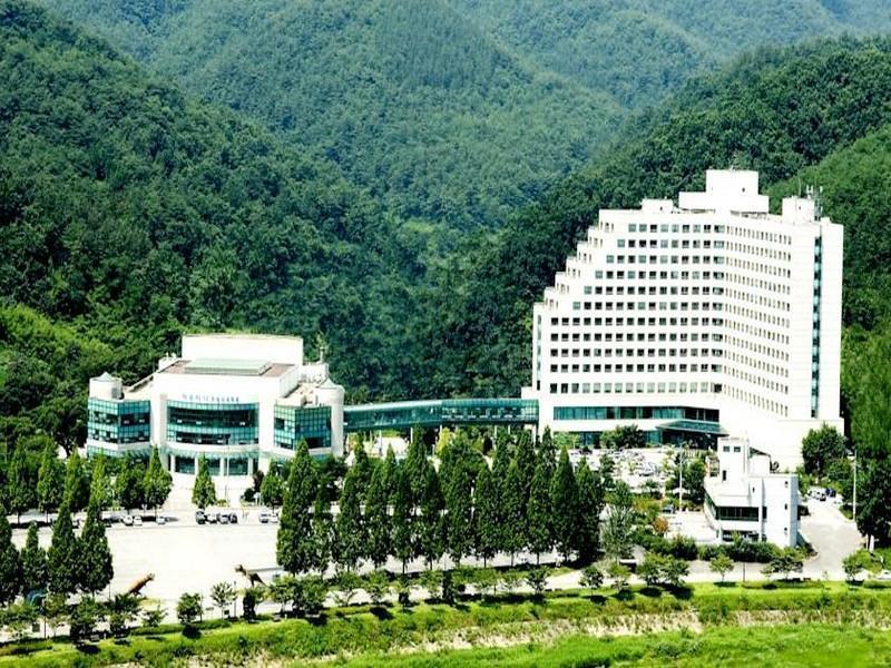 Kumho Hwasun Spa Resort Exteriör bild